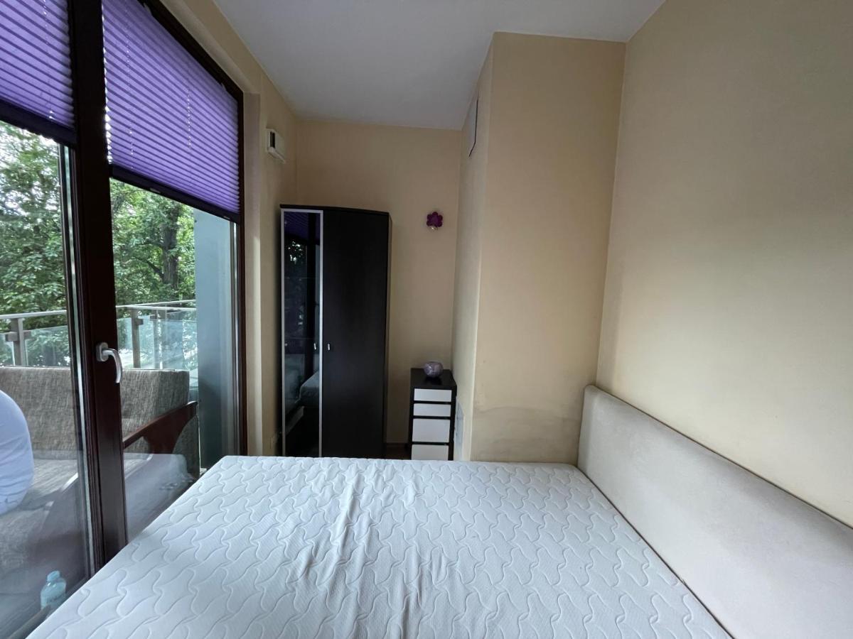 Triton Park Apartaments Varsavia Esterno foto